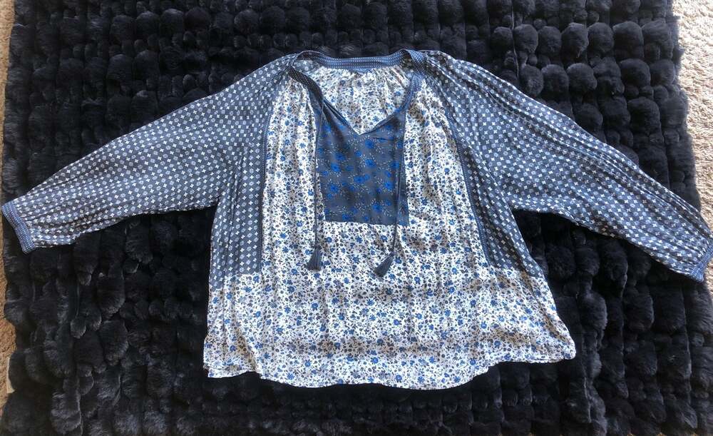 Lucky Brand Floral Mixed Print V-Neck Tassel Tie Peasant Blouse